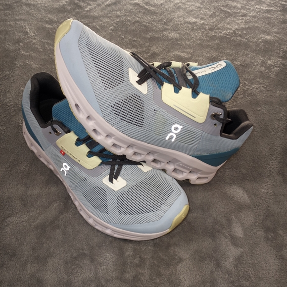 On Cloudstratus Womens  Chambray/Lavender On Running White and Gray Sneakers W9 - Picture 11 of 14